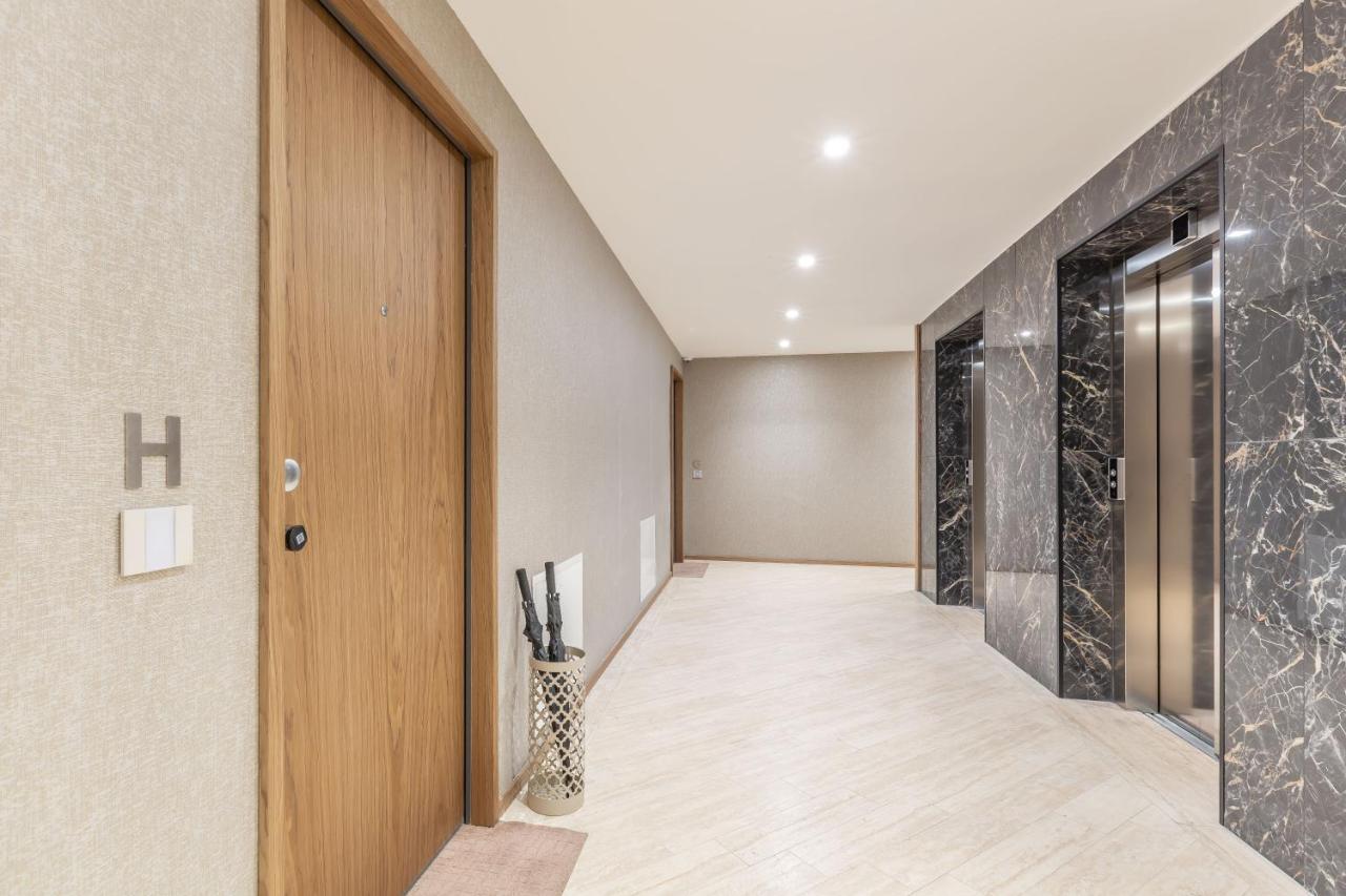 רומא Luxury Trastevere Gym & Rooftop 5H מראה חיצוני תמונה